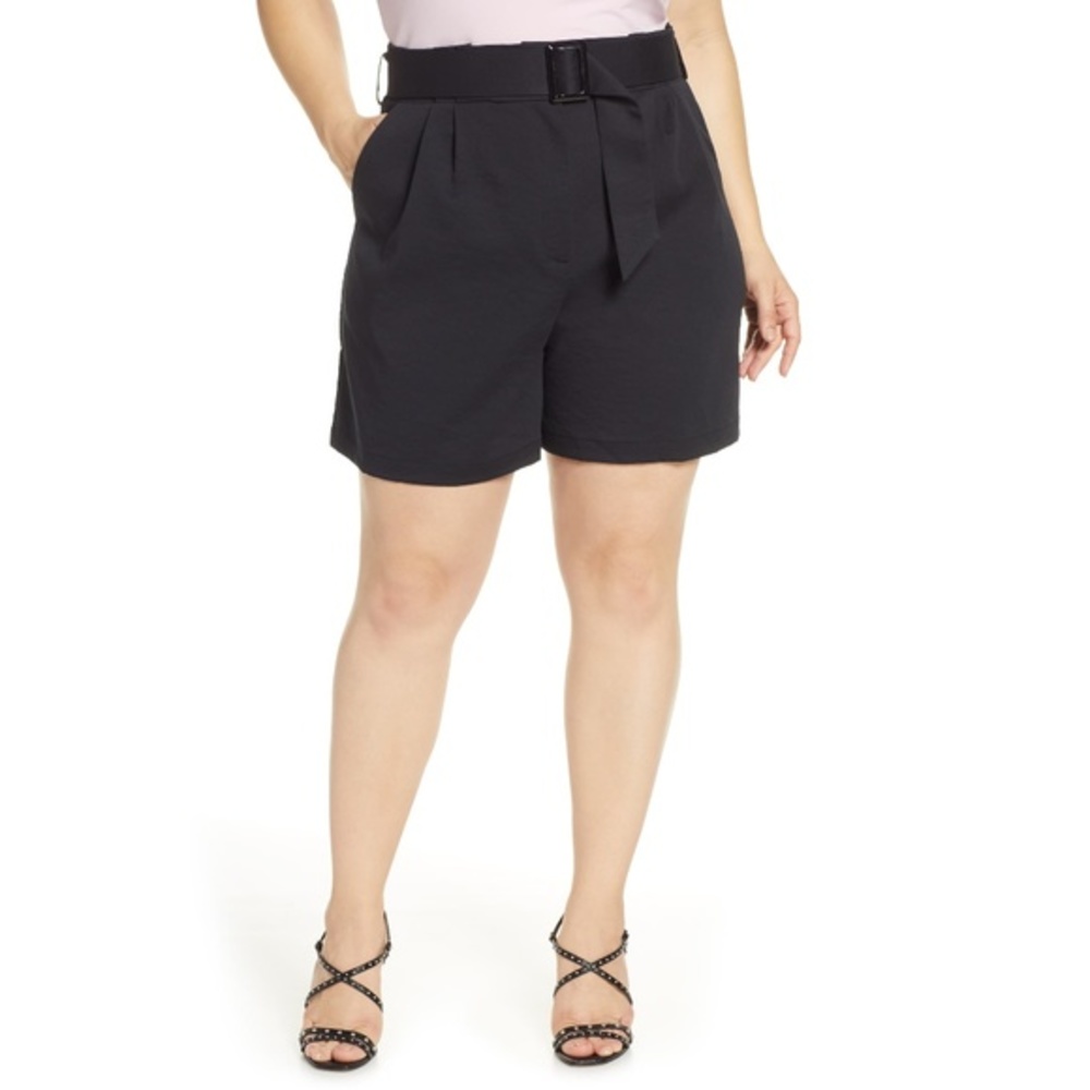 NWT Nordstrom Leith Belted Paperbag Waist Shorts